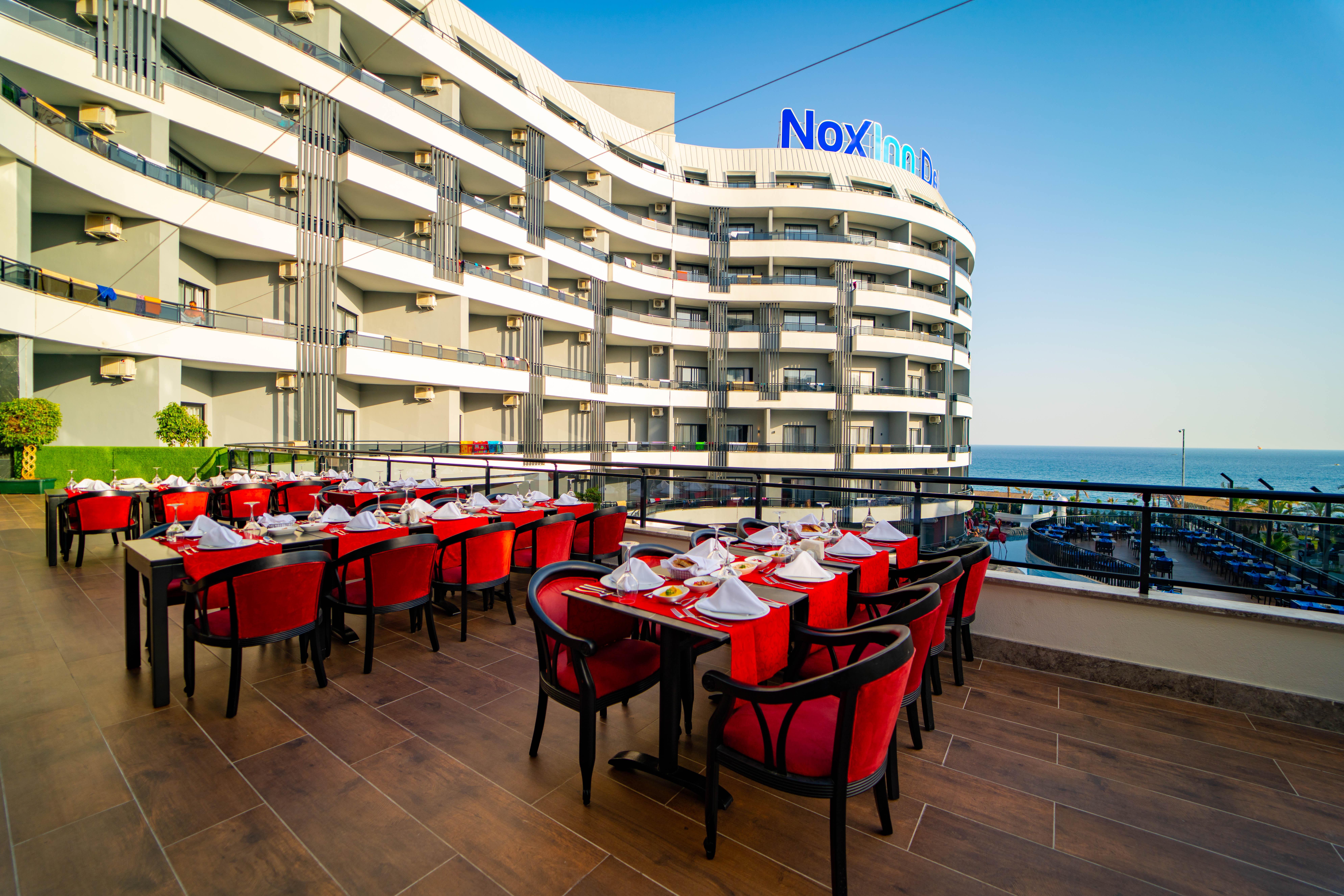 Noxinn Deluxe Hotel Konaklı 外观 照片