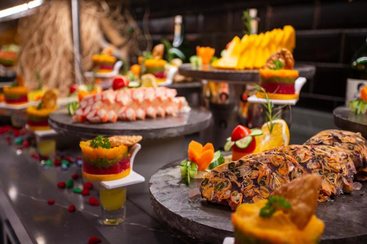 Noxinn Deluxe Hotel Konaklı 外观 照片