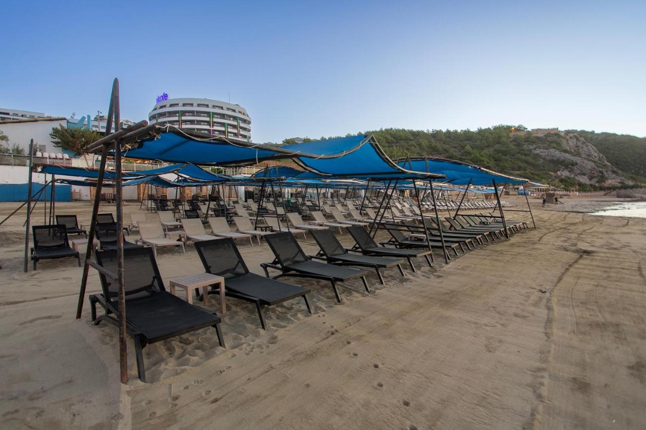Noxinn Deluxe Hotel Konaklı 外观 照片